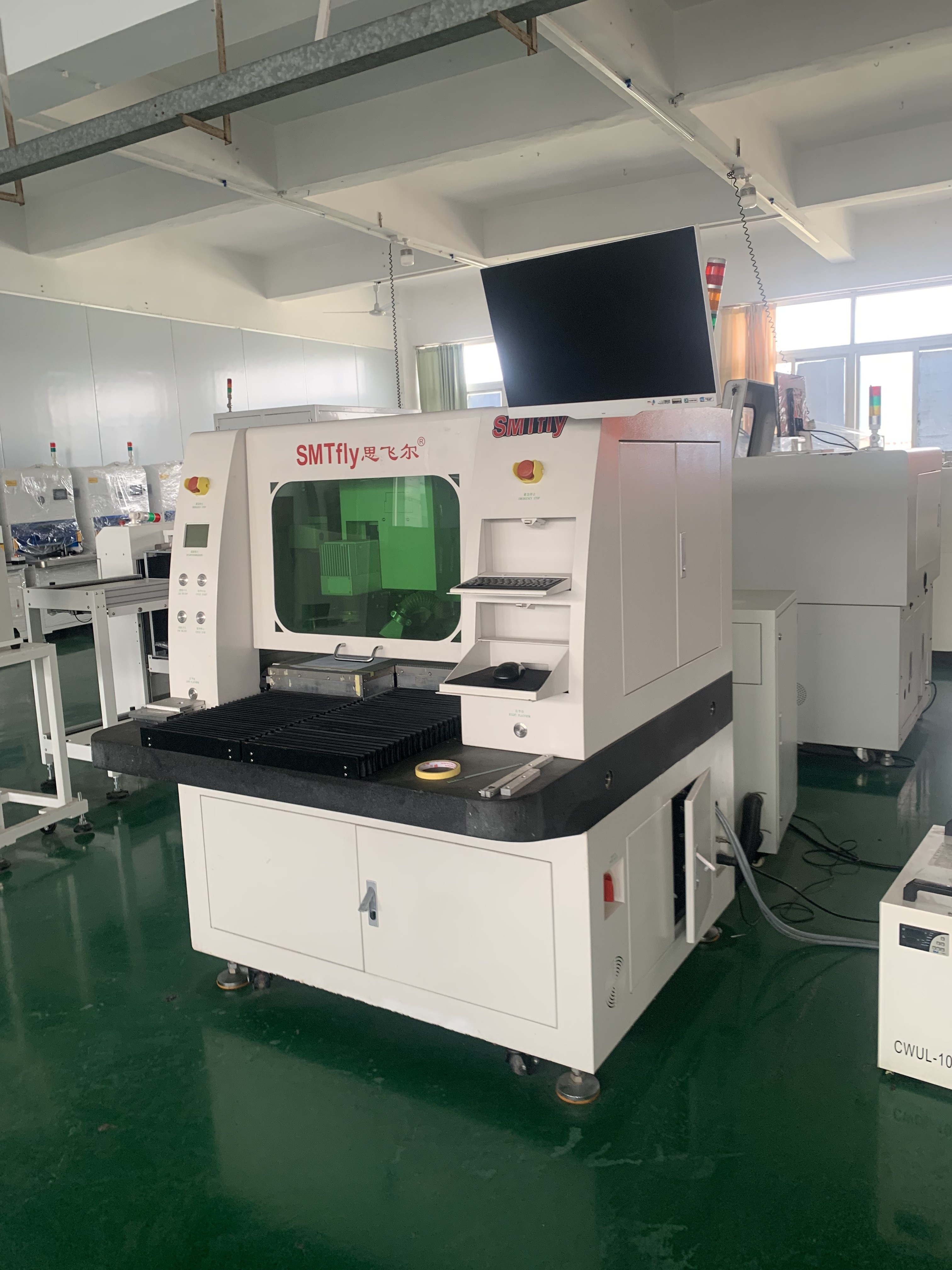 系統板PCB分板機